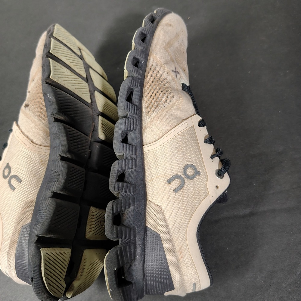 On Cloud X Women Size 8 Beige Black Mesh Lightweight Running Training Shoes - Picture 13 of 16
